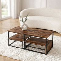 Table basse effet bois avec étagères